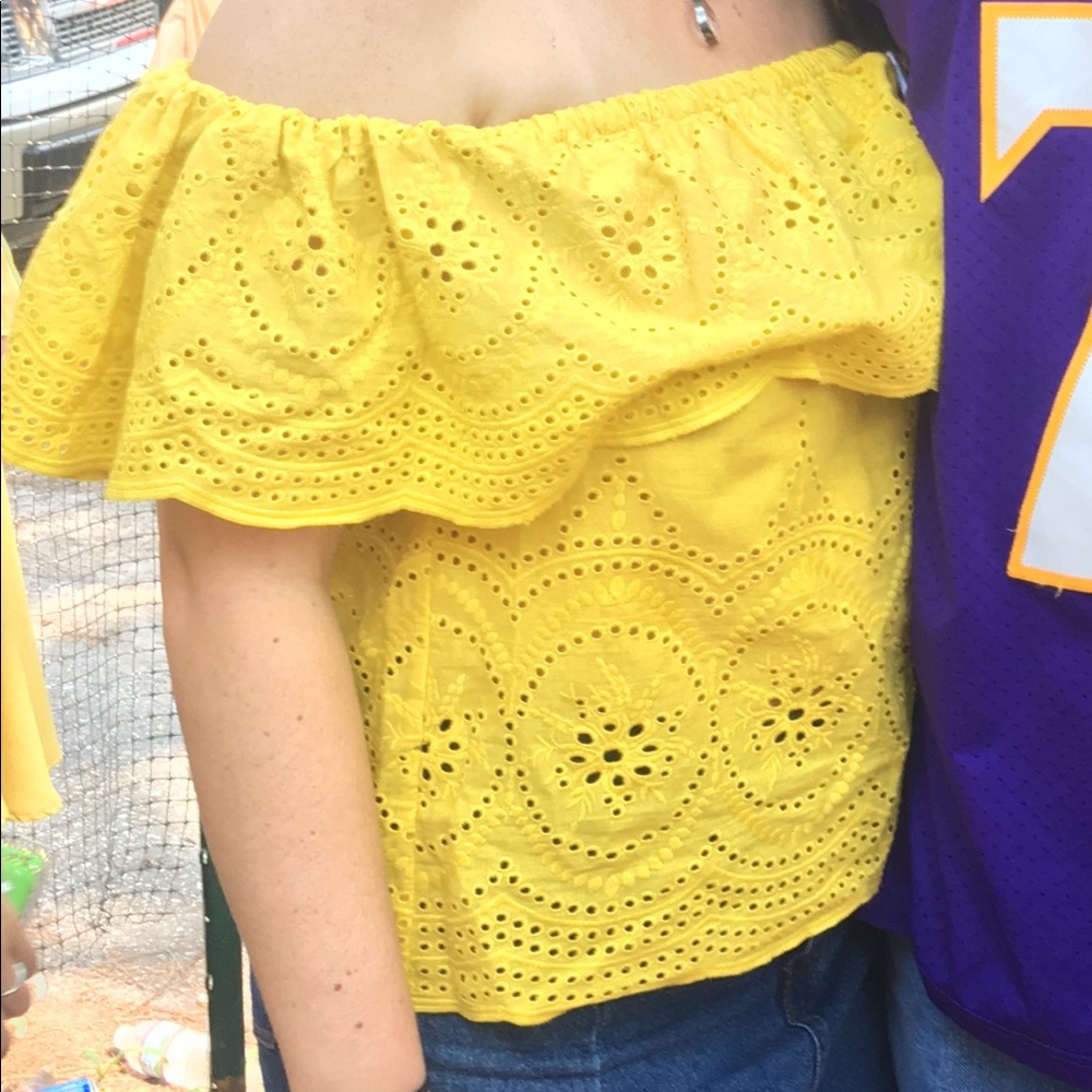 Cupcakes and cashmere crochet top!